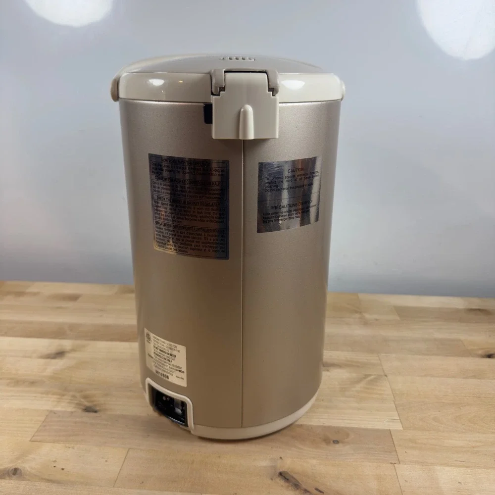 Zojirushi CD-WBC40 4.0L Water Boiler and Warmer Champagne Gold Beige
